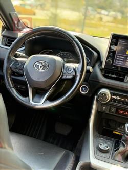 تويوتا راف 4